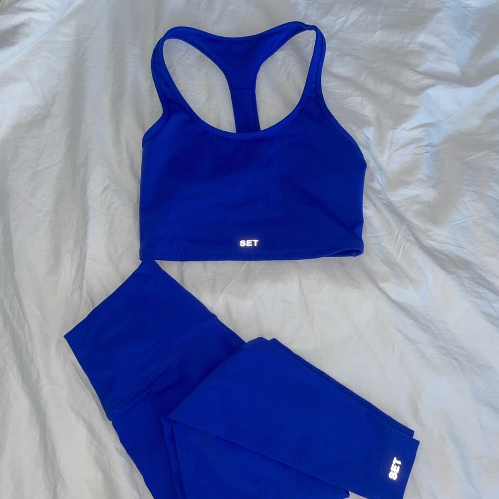 Set Active Bra + Leggings